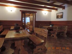 Restauracja lub miejsce do jedzenia w obiekcie GAMP Paweł Sawicki