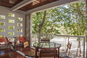 Balkoni atau teres di Casa de Piedra Tulum