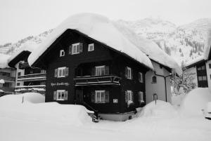 Fotografia z galérie ubytovania Haus Landbrugg v destinácii Lech am Arlberg