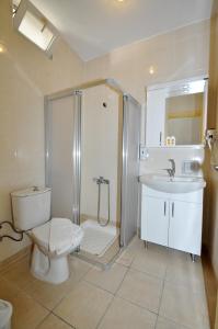 Koupelna v ubytování Reis Maris Hotel