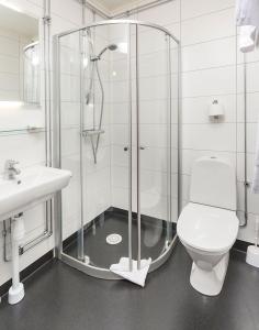 Ett badrum på Alsterbro Minihotell