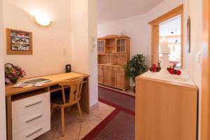 Kuchnia lub aneks kuchenny w obiekcie Appartement Alpina
