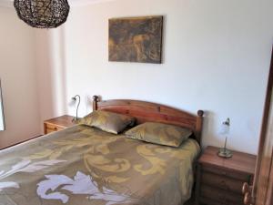 Postel nebo postele na pokoji v ubytování OurMadeira - Stonecliff Cottage, countryside retreat
