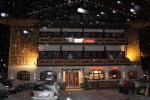 Budynek, w którym mieści się hotel