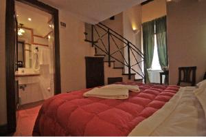 Łóżko lub łóżka w pokoju w obiekcie Hotel Panda