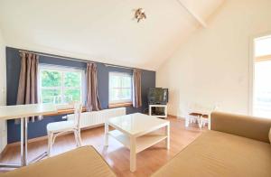 TV a/nebo společenská místnost v ubytování Holiday Home Beausoleil