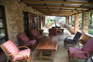 Posezení v ubytování Molly's Cottage + 7 fotografií