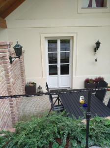 Aed väljaspool majutusasutust Gästezimmer Brühl
