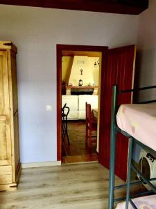 Postel nebo postele na pokoji v ubytování Cortijo de los geraneos