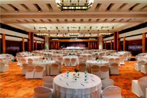 Gallery image of Jaypee Palace Hotel in Agra