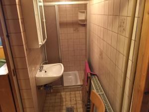 Kúpeľňa v ubytovaní Zettlerhütte Planneralm