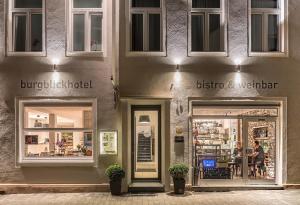 a facade of a building with two windows at Burgblickhotel in Bernkastel-Kues