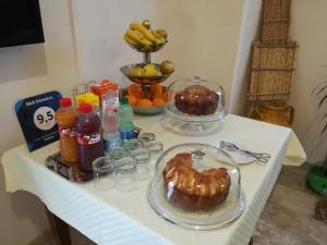 Jedlo v ubytovaní bed & breakfast alebo blízkom okolí