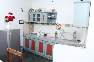 Dapur atau dapur kecil di Bethel Rest Homestay
