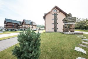 Budova, kde se aparthotel nachází