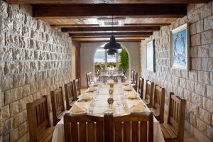 Restoran või mõni muu söögikoht majutusasutuses Hotel Palma