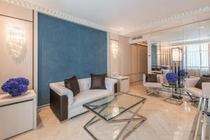 Coin salon dans l'établissement Gran Hotel Miramar GL