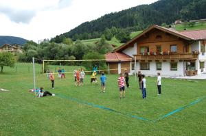 Zdjęcie z galerii obiektu Jugendhotel Angerhof w mieście Oberau