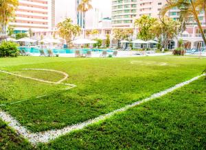 Um jardim em Hotel El Panama by Faranda Grand, a member of Radisson Individuals