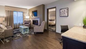 Posezení v ubytování Best Western PLUS Franklin Square Inn