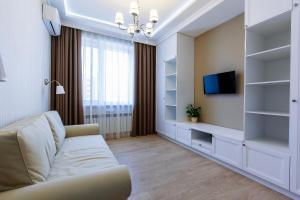 Eco Apart Hotel Astana tesisinde bir oturma alanı