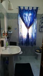 A bathroom at Il Viandante