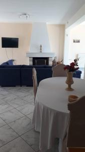 Gallery image of Olympic View Guesthouse in Kalami