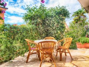 Zahrada ubytování Apartments Radmila 977