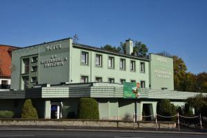 Budova, v ktorej sa hotel nachádza