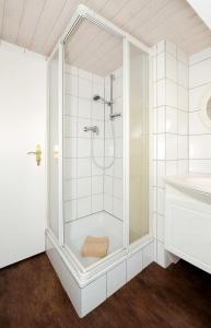 Ein Badezimmer in der Unterkunft Landhaus Meer
