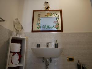 Koupelna v ubytování Donna Nicla B&B