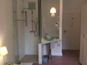 Koupelna v ubytování Hotel Heidelberg Astoria