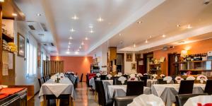 Restaurace v ubytování Albergo Ridente