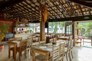 Restaurace v ubytování Pousada Mar Azul