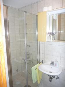 Koupelna v ubytování Apartments Lera