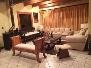Ein Sitzbereich in der Unterkunft Merken Bed & Breakfast
