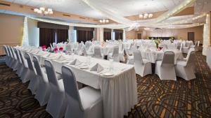 Gallery image of Best Western Pembroke Inn & Conference Centre in Pembroke