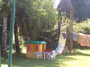 Κήπος έξω από το Kunterbunt Seehaus