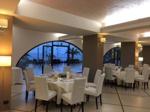 Restaurace v ubytování Elihotel