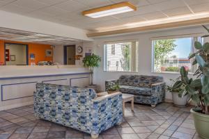 Posezení v ubytování Motel 6-Redmond, OR