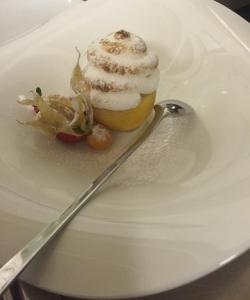 Jedzenie w hotelu lub w pobliżu
