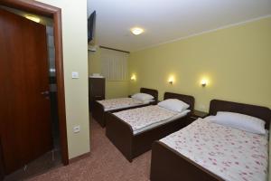 Motel Borik客房内的一张或多张床位