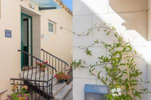 Balkón nebo terasa v ubytování Apartments Villa Victoria