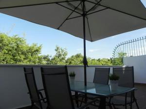A balcony or terrace at Atico con terraza en Alameda de Hercules