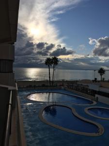 Bazén v ubytování Apartamento en Calpe, playa de La Fossa, primera línea, AA nebo v jeho okolí