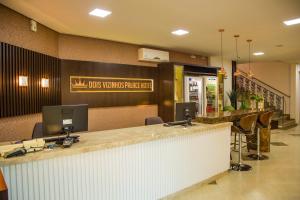Vstupní hala nebo recepce v ubytování Dois Vizinhos Palace Hotel
