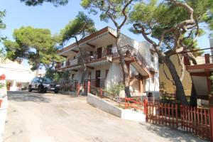 Η γειτονιά γύρω από ή μία γειτονιά κοντά σε αυτή η παραθεριστική κατοικία