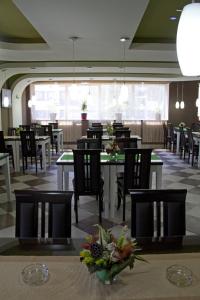 Restaurace v ubytování Garni Hotel Tri O