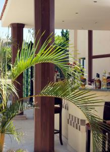 A restaurant or other place to eat at Swiss Inn Plaza Hotel