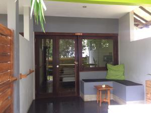 Zona d'estar a JavaCove Beach Hotel